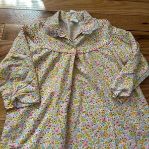 Floral nightgown vintage
